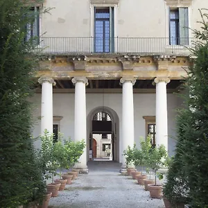 Palazzo Valmarana Braga , Vicenza Italy